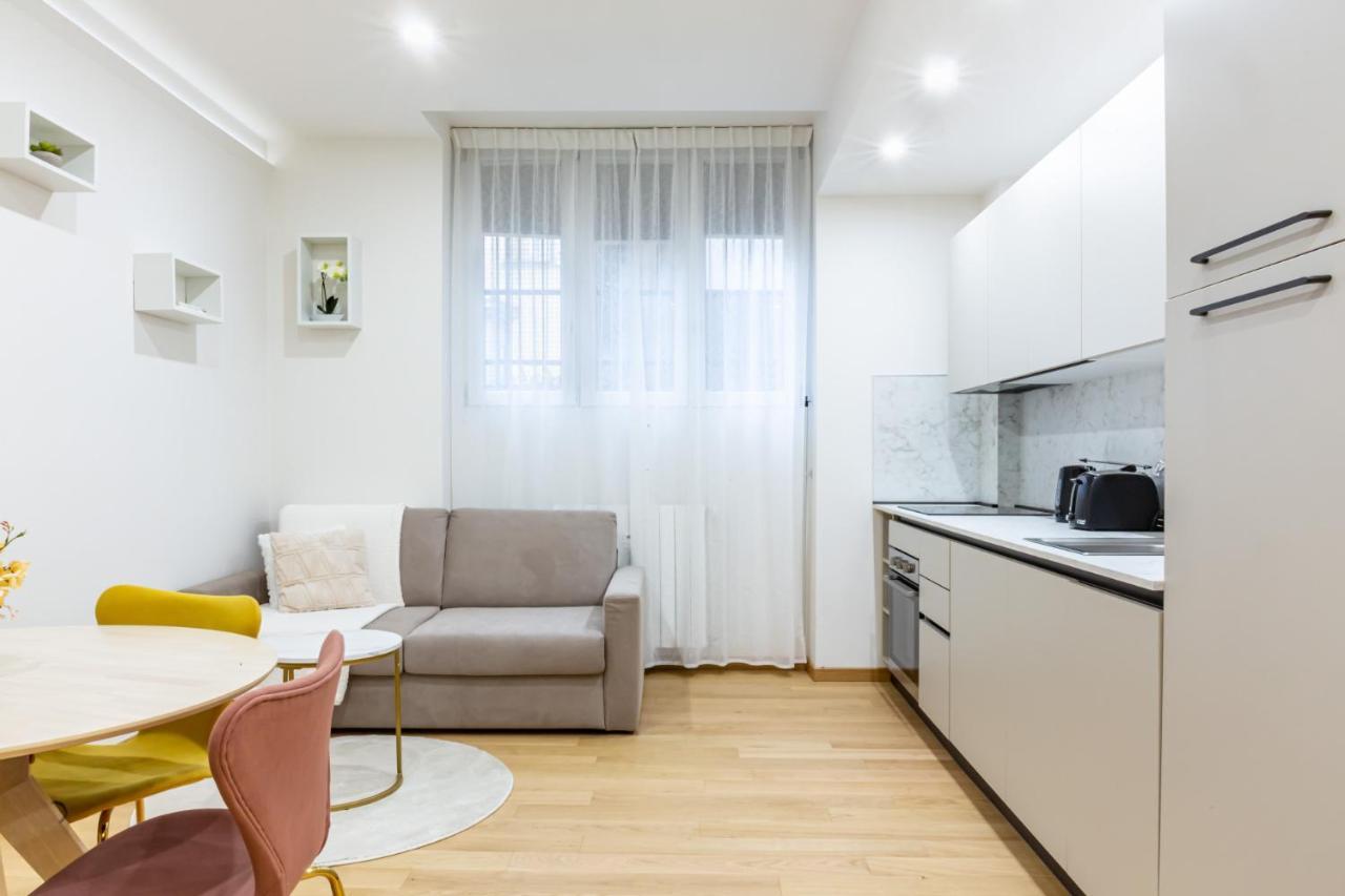ミラノEasylife - Accogliente Bilocale In Zona Porta Veneziaアパートメント エクステリア 写真